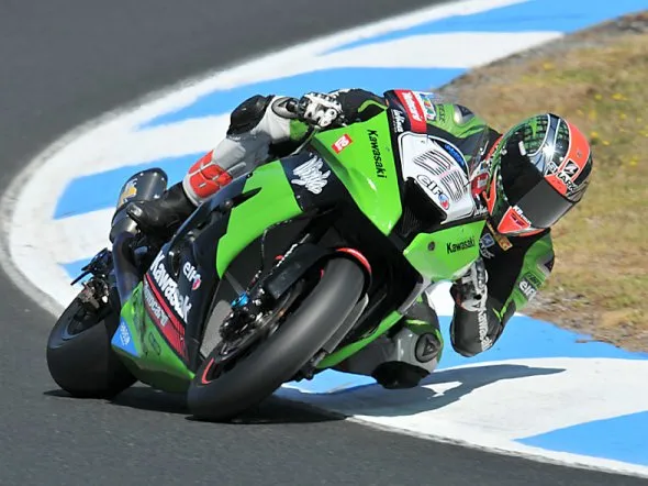 tom sykes qualifying 2 phillip island 2012