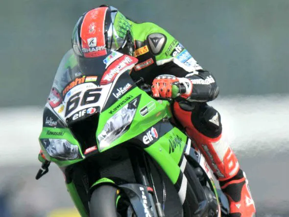 tom sykes race1 nurburgring superbike 2013