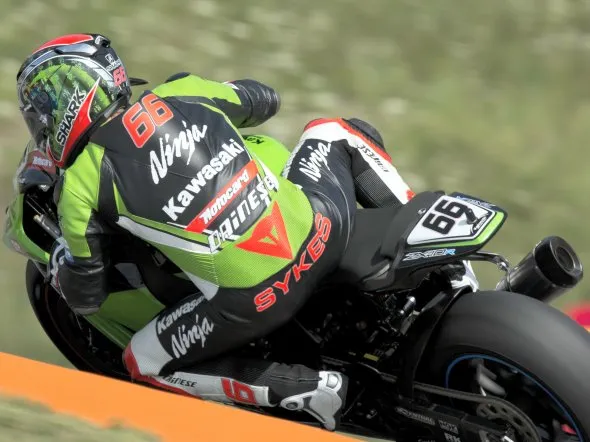 tom sykes sbk brno 2012