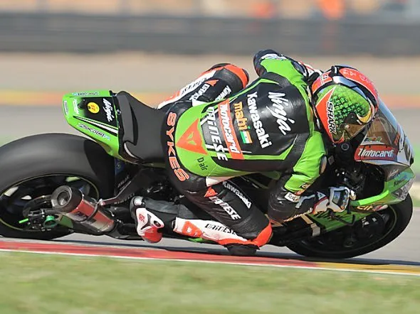 tom sykes warm up aragon 2013