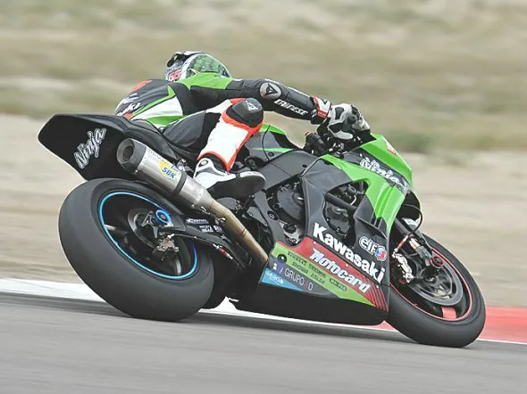 tom sykes warm up miller 2012