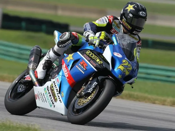 tommy hayden americansuperbike 2010 yoshimura