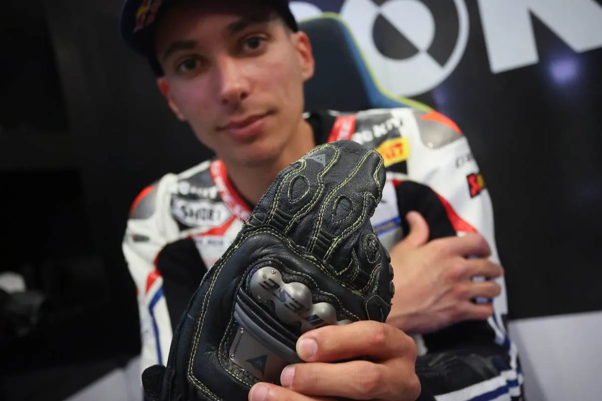 toprak razgatlioglu bmw superbike 1