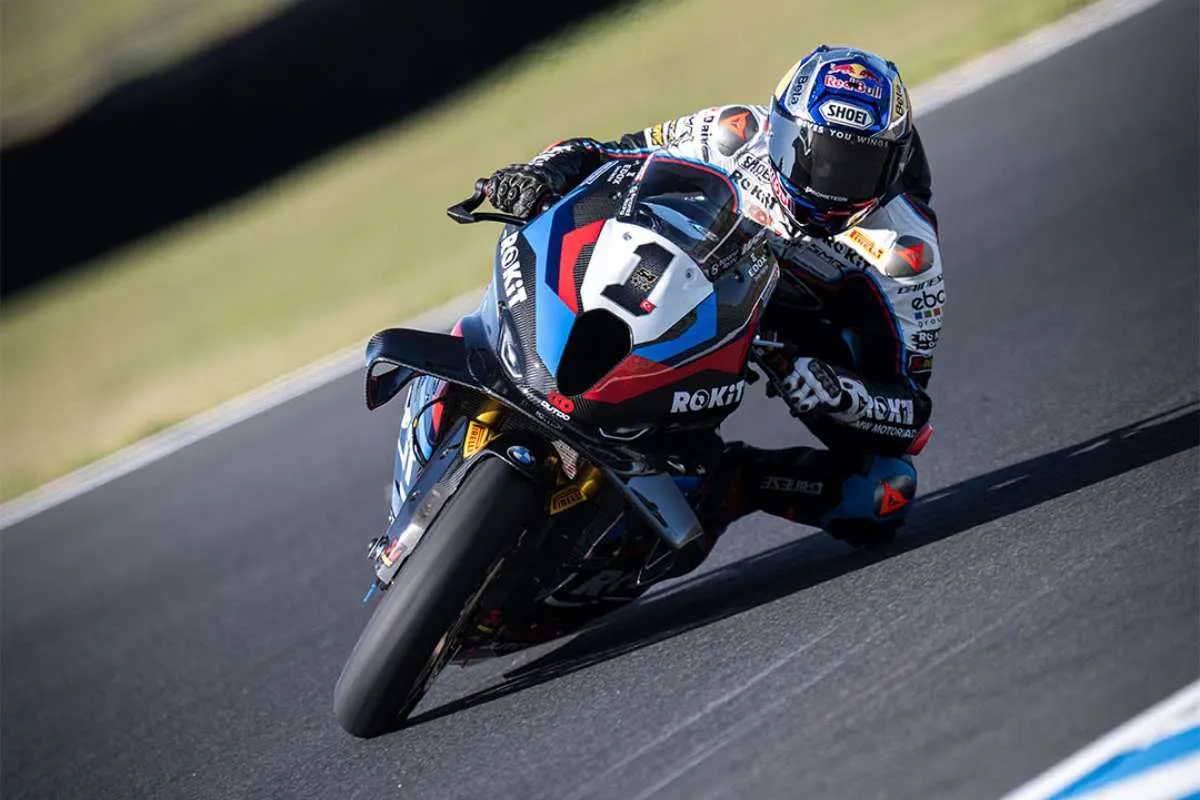 toprak razgatlioglu bmw superbike