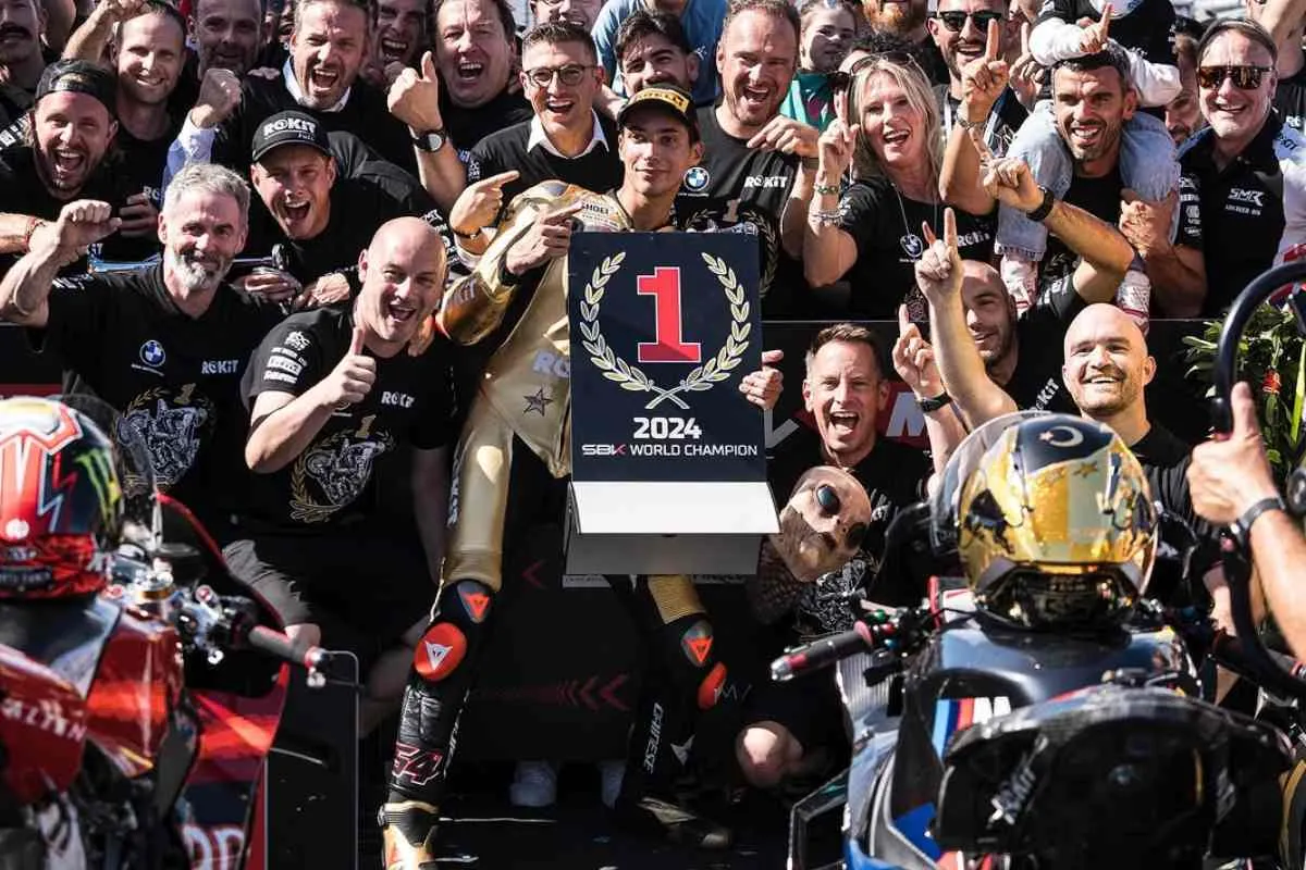 toprak razgatlioglu bmw superbike