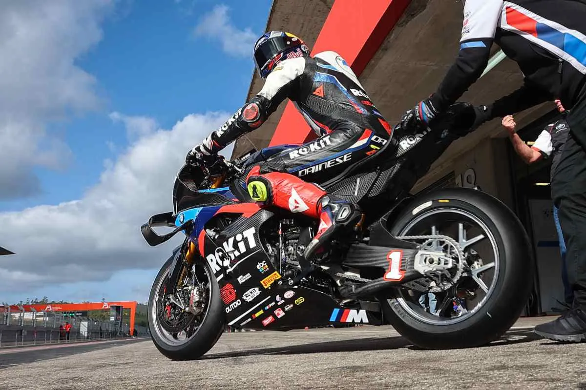 toprak razgatlioglu bmw test superbike portimao