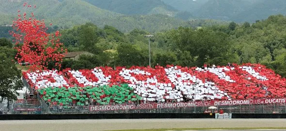 tribuna ducati 2013 2