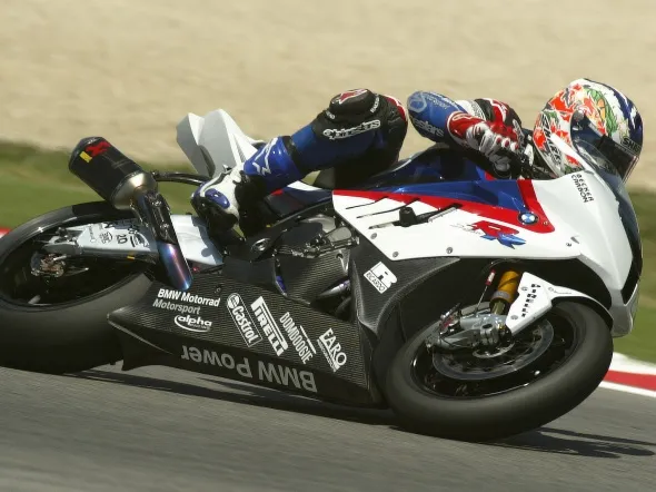 troy corser misano superbike bmw s1000rr