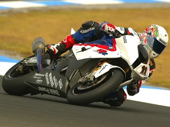 troy corser phillipisland 2009