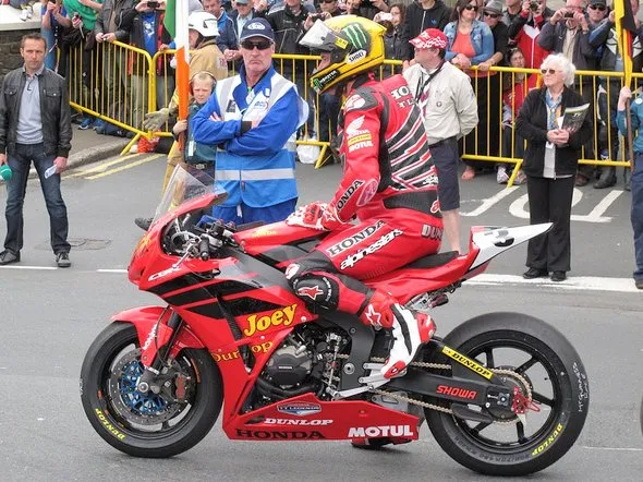 tt superbike 2013 2