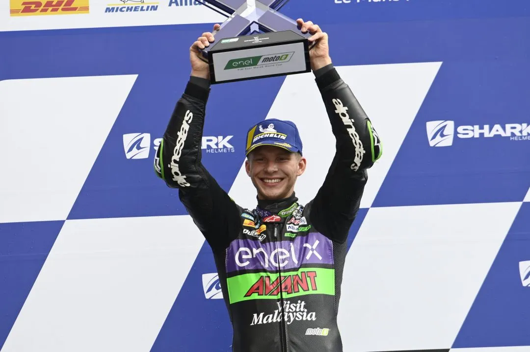 tuuli motoe e1602515909744