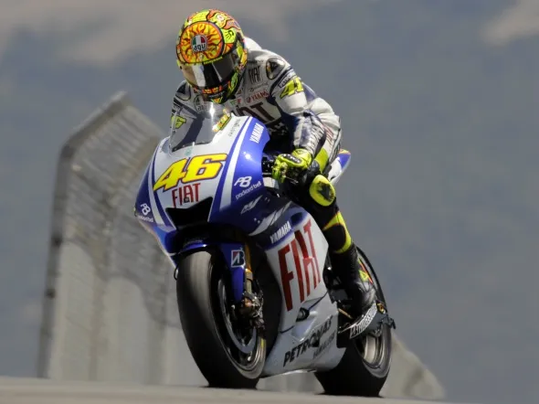 valentino rossi corkscrew lagunaseca 09