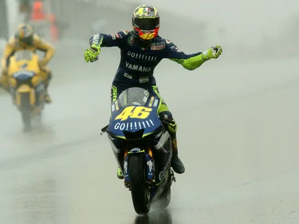 valentino rossi donington park 2005