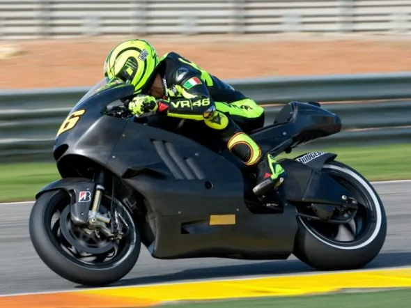 valentino rossi ducatitest valencia 2010
