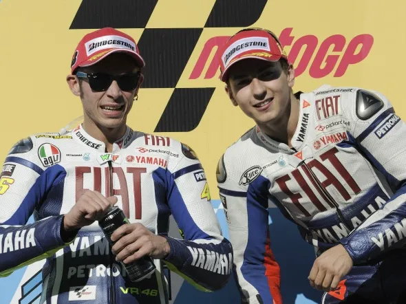 valentino rossi jorge lorenzo podium