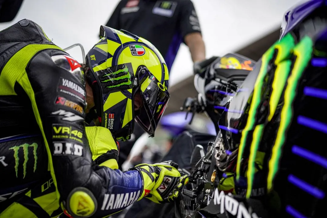 valentino rossi motogp e1605180255965