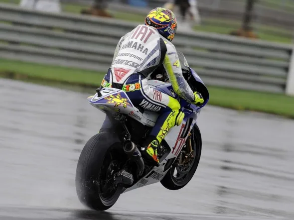 valentino rossi prove libere indianapolis
