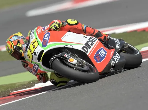 valentino rossi qualifiche silverstone 2012