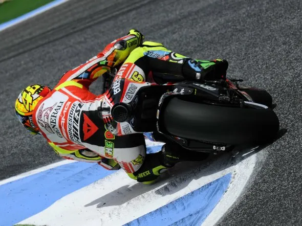 valentino rossi test estoril 2011 1