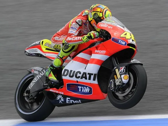 valentino rossi test estoril 2011 11