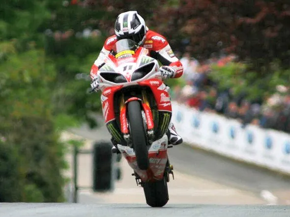 william dunlop iomtt tourist trophy 2013