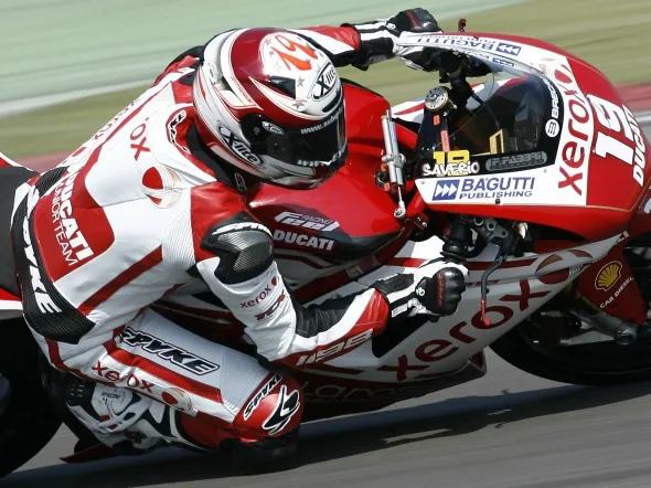 xavier simeon ducati stock 1098r