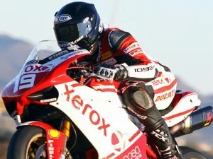 xavier simeon test ducati superstock