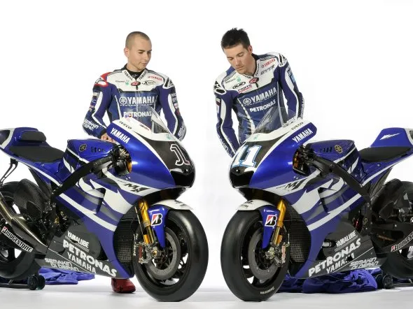 yamaha factory launch mgp 2011
