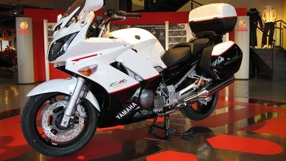 yamaha fjr1300 club edition 2