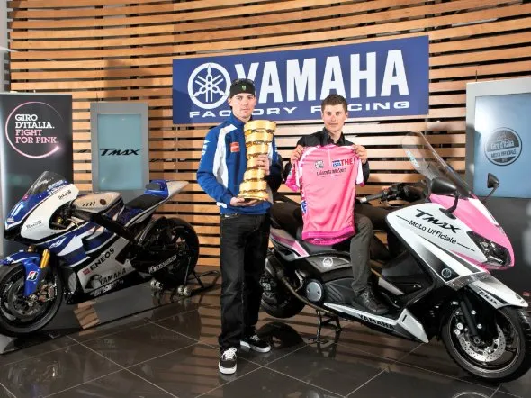 yamaha tmax530 giro ditalia 2