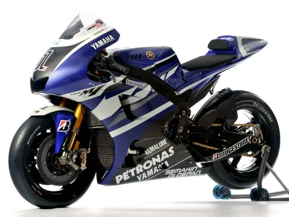 yamaha yzr m1 2011 1