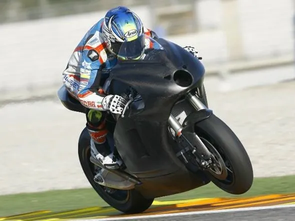 yonny hernandez ftr kawasaki motogp