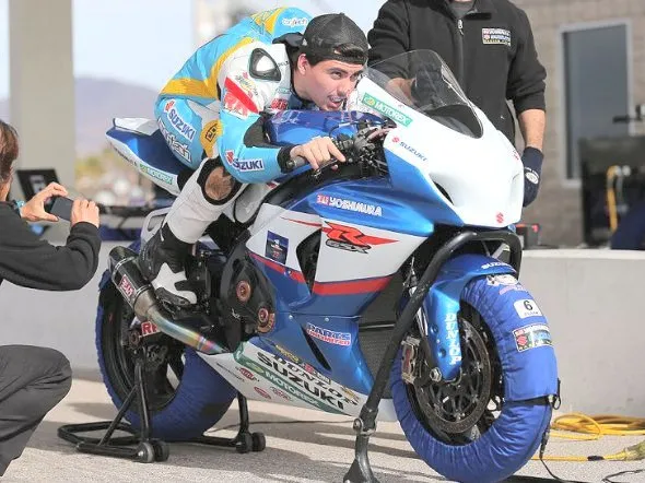 yoshimura suzuki gsxr 1000 ama superbike 2013 2