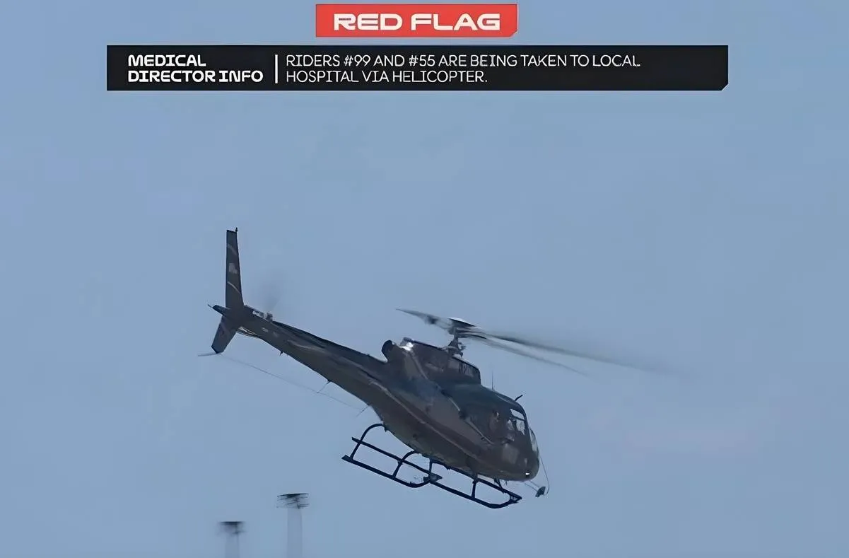 crash_moto3_malesia_elicottero