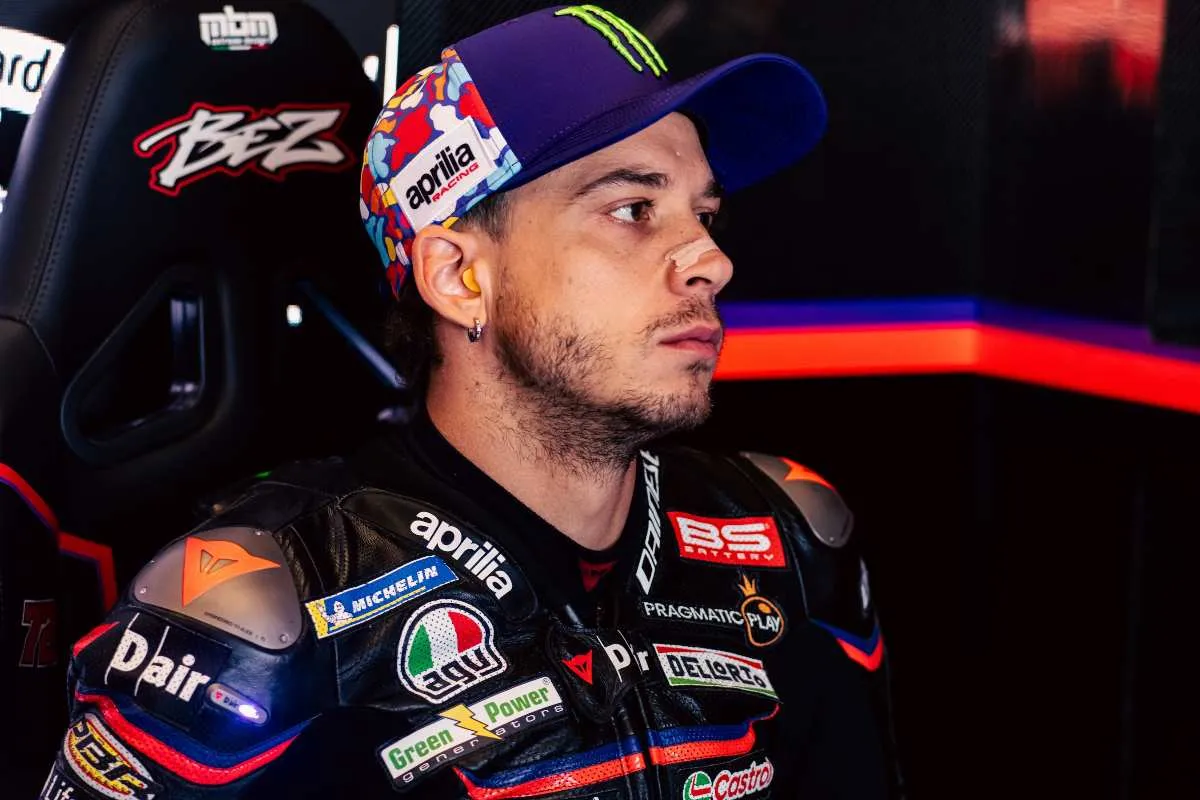 marco bezzecchi pilota aprilia motogp