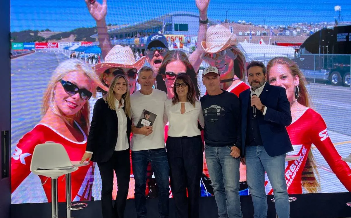 Grande folla ad EICMA per la presentazione della biografia di Giovanni Di Pillo
