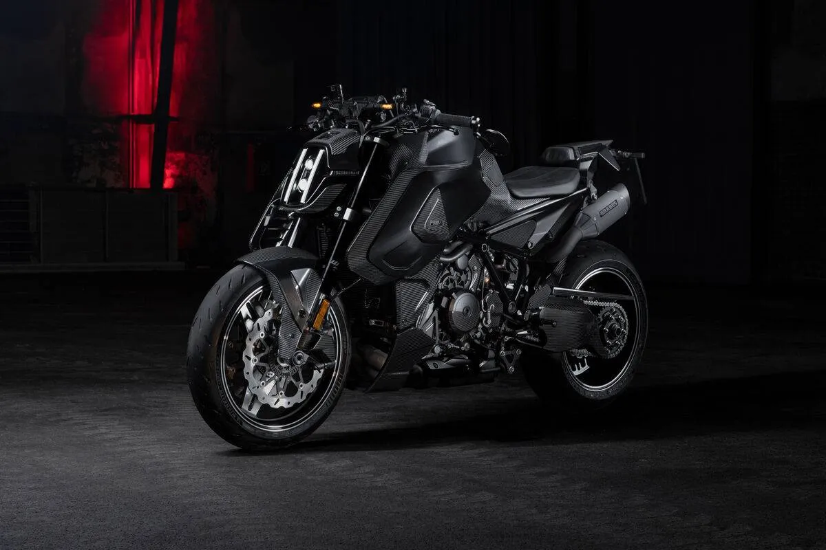 KTM BRABUS 1400 R SIGNATURE EDITION