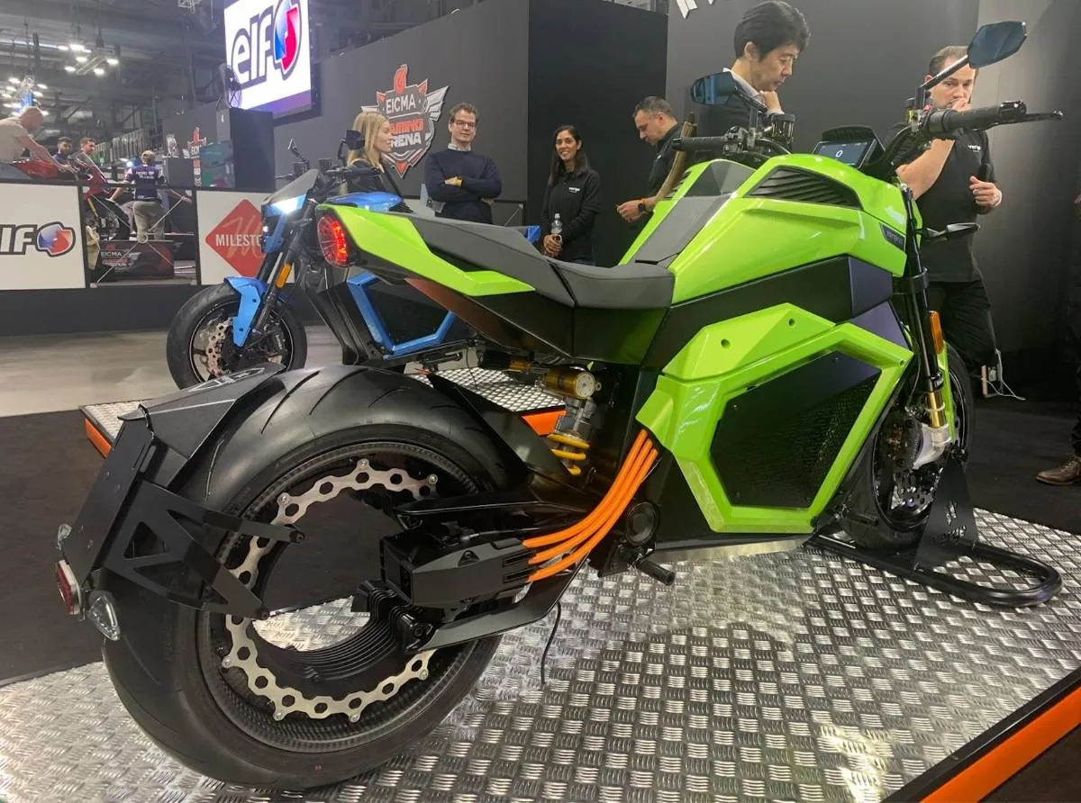 Verge adesso rivoluziona anche le batterie: la moto del futuro è realtà