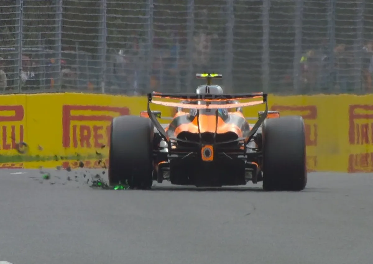 Formula 1 Australia, le highlight: Lando Norris ha centrato in pieno il soffiatore perso in pista dalla Mercedes di Kimi Antonelli