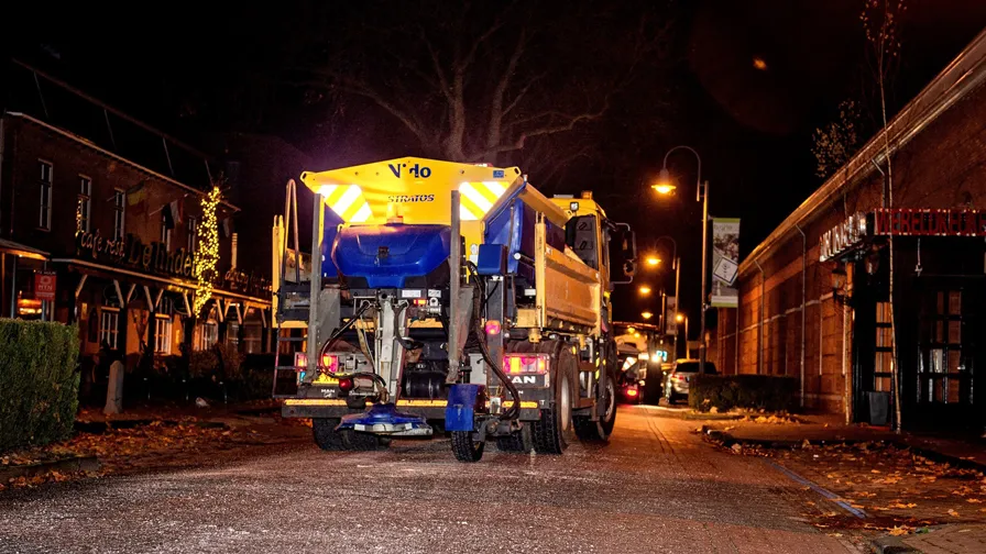 20210208 strooien baarle gbn