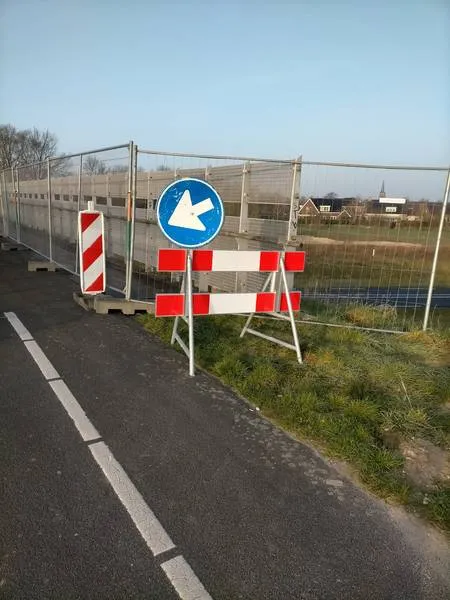 csm poolse brug alphen f1a4eece51