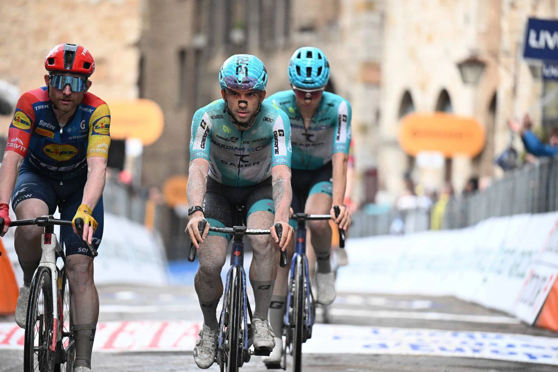 enrico-zanoncello-giro-de-italia-6a1331a633321