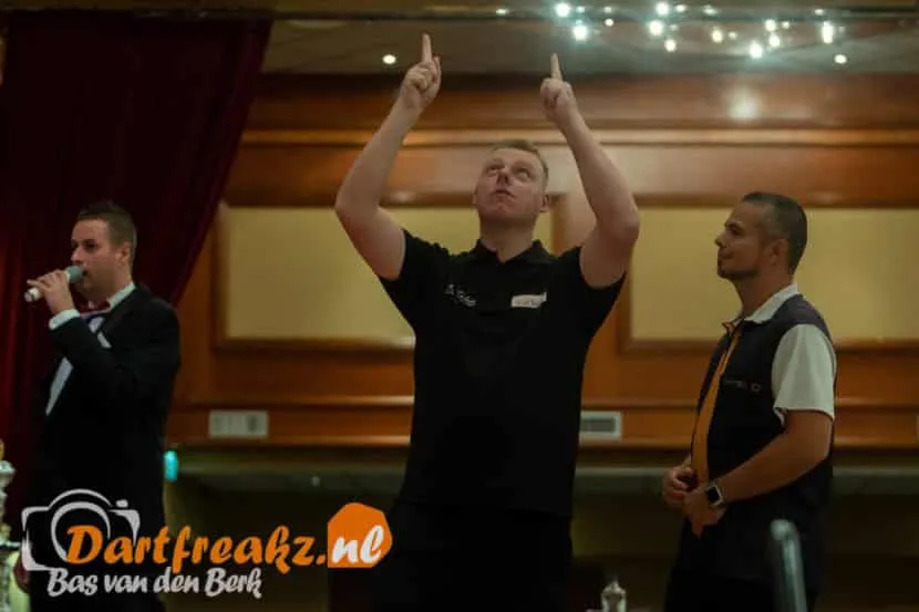 1 09 2018 Bas van den Berk Champions League Of Darts 2018 8038 30606