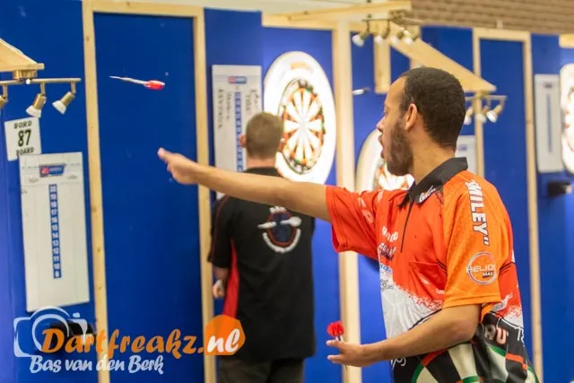 16 12 2018 Bas van den Berk NK Darts 2018 Barneveld 3758 38036 Barneveld Cliff Ruiter darten dartfreakz darts ndb ndb ranking Nederlandse Darts Bond NK ranking specials para darts