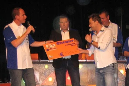 2010 11 07 kikacheque 02