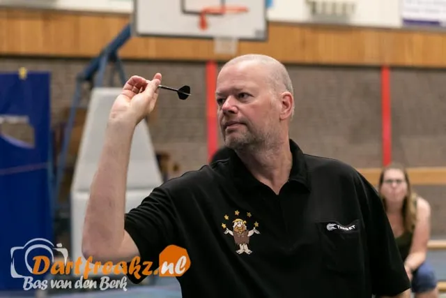 2019 7 21 Als de Bliksem benefiettoernooi voor Marcel Blik Raymond van Barneveld 57778