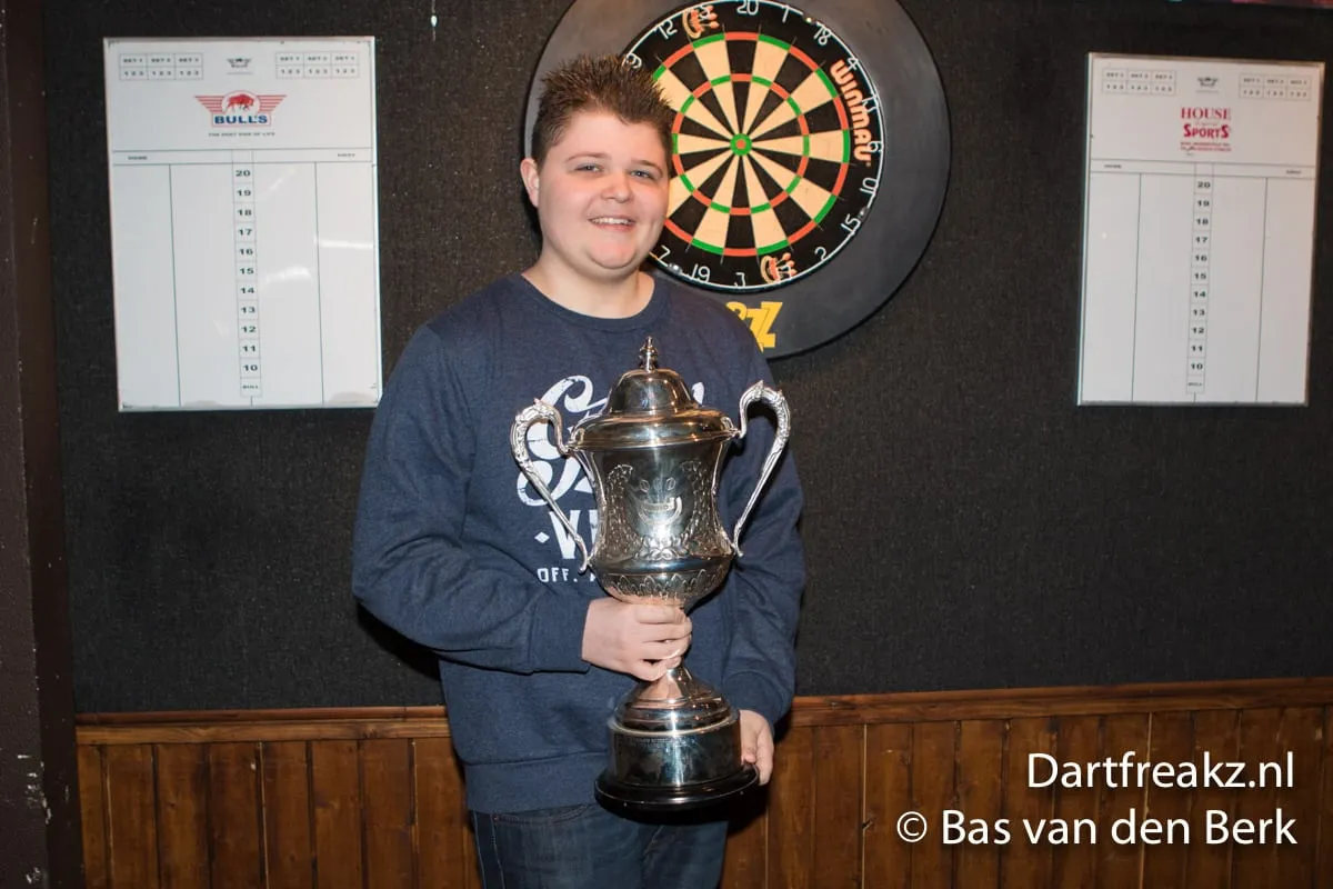 23 01 2017 Bas van den Berk Huldiging jeugd BDO Lakeside kampioen Justin van Tergouw 9243 18348