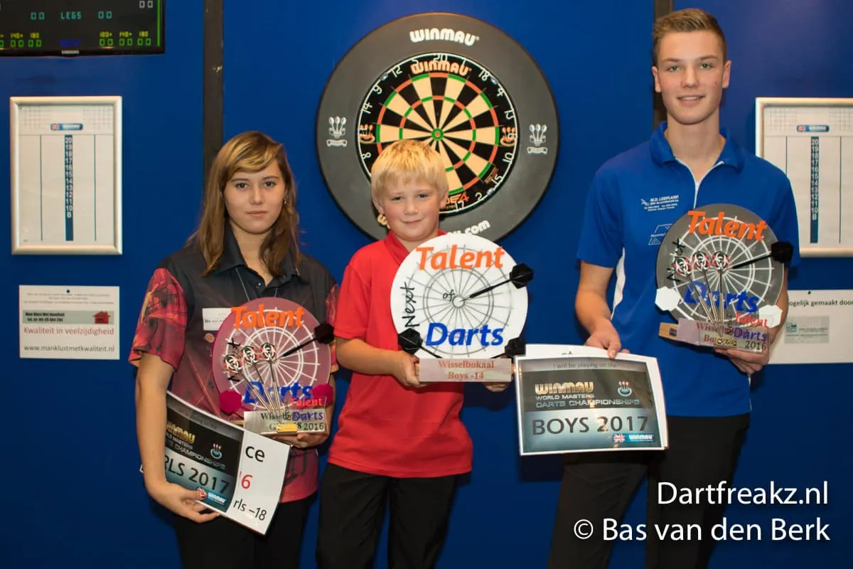 23 10 2016 Bas van den Berk Next Talent Of Darts 2016 0811 5029