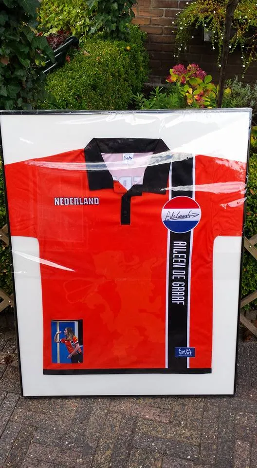 Aileen de Graaf shirt voor Kika