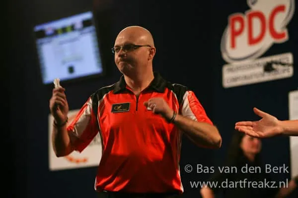 DutchDartsMasters13 michael mansell